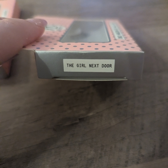 XO Beauty Lashes x 2 (The Understated and The Girl Next Door) - Picture 5 of 6